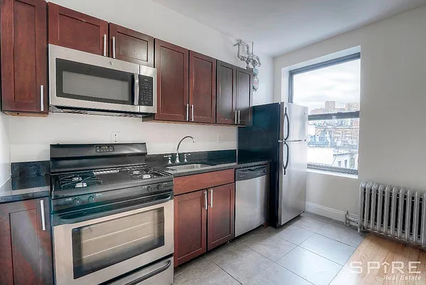 Rented by Spire Group | media 16