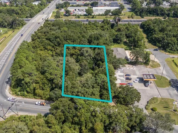 6006 Hilburn Rd, Pensacola, FL 32504