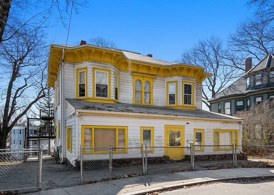 1st image of 93 Sedgwick St