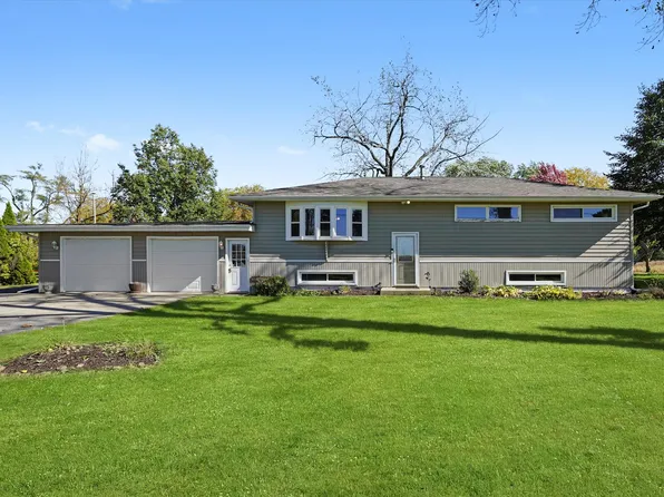 21541 S River Rd, Joliet, IL 60404