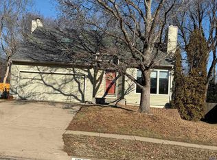 5648 SW 33rd Ter, Topeka, KS 66614