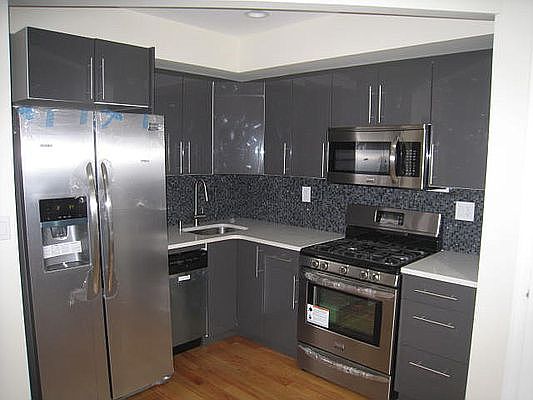 1st image of 3039 32nd St #4F