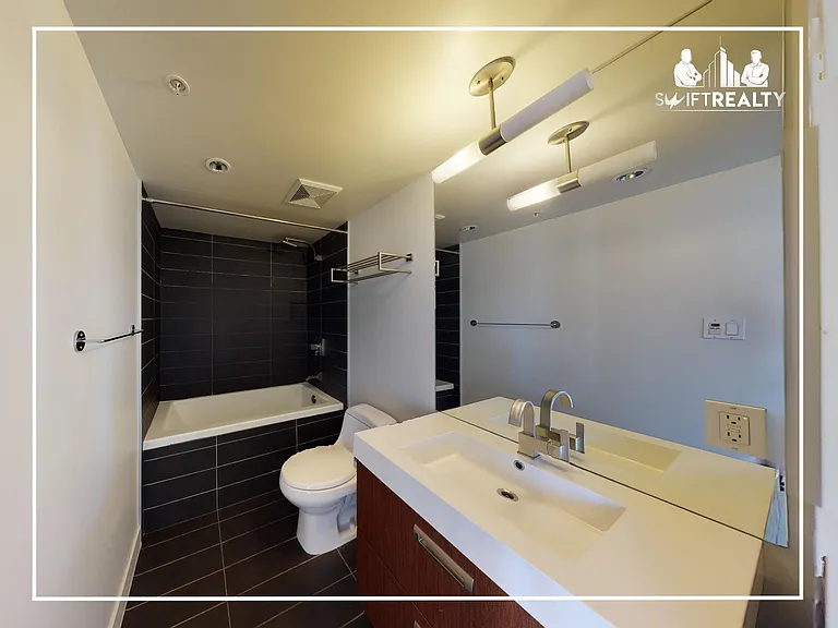 1055 Richards St #1602 — Photo 11