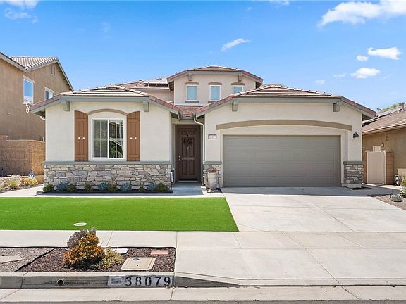 3rd image of 38079 Bella Rosa Dr
