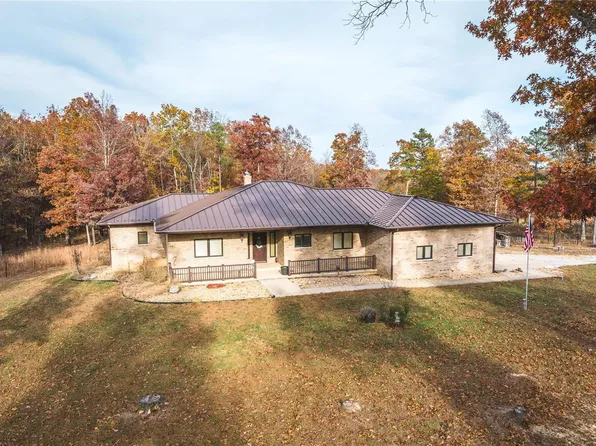 20404 Alpine Trl, Raymondville, MO 65555