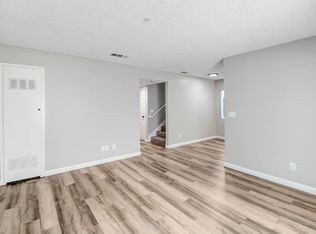 14997 Washington Dr., Fontana, CA 92335