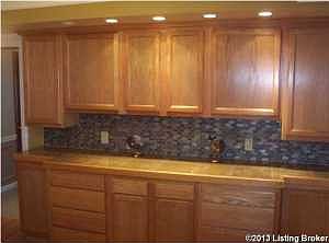 5th image of 7365 Beechland Ave