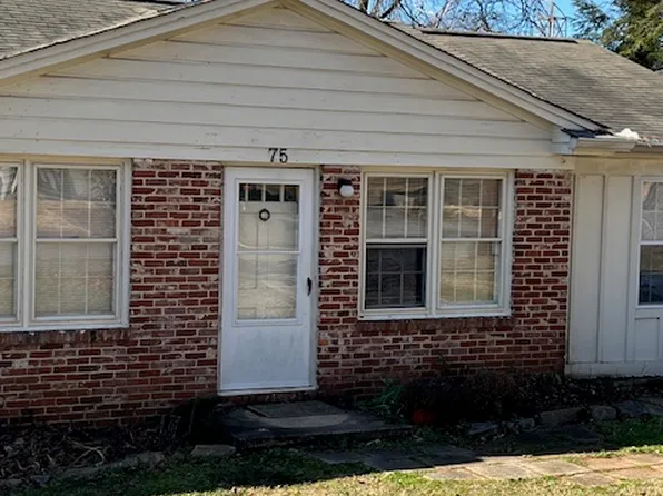 75 W Lake Dr, Athens, GA 30606