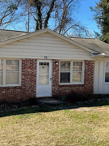 75 W Lake Dr Photo 1