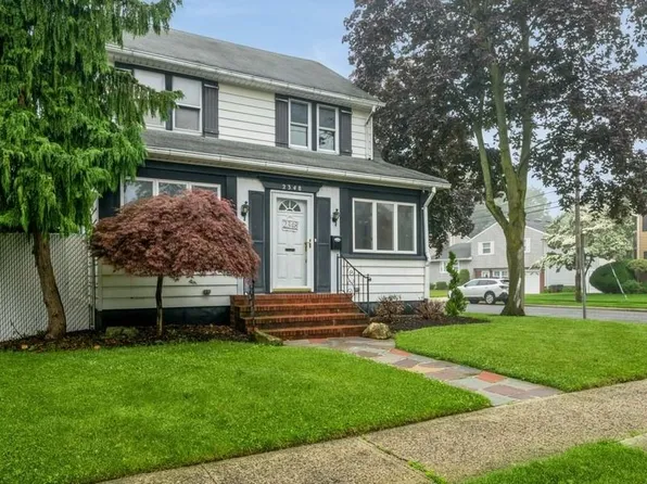 2348 Centre Avenue, Bellmore, NY 11710