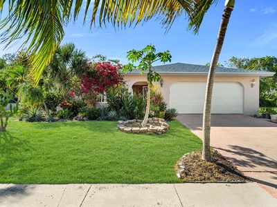 590 Fieldstone Dr, Marco Island, FL, 34145