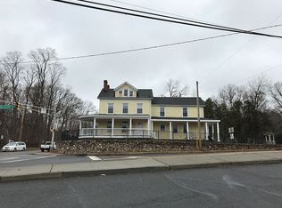 748 Wyckoff Ave, Mahwah, NJ 07430