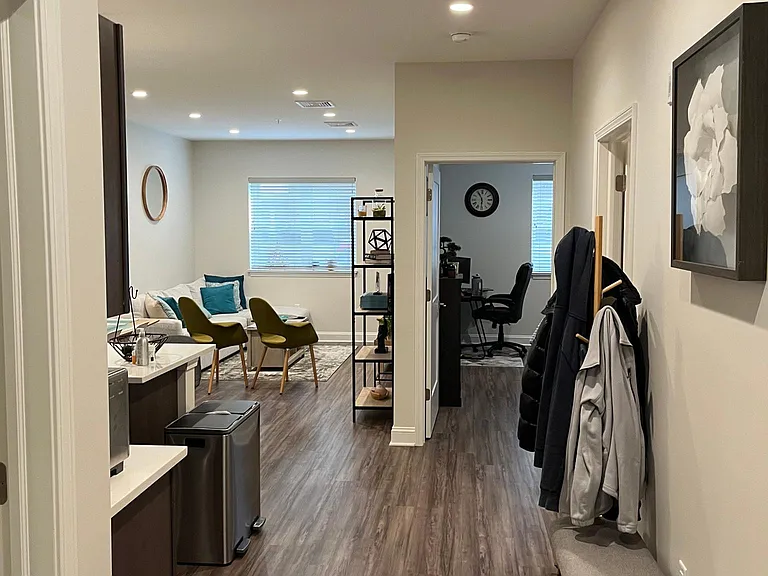 427 Washington Ave #1A — Photo 5
