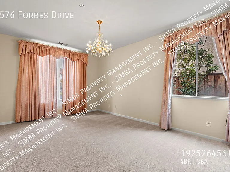 5576 Forbes Dr — Photo 9