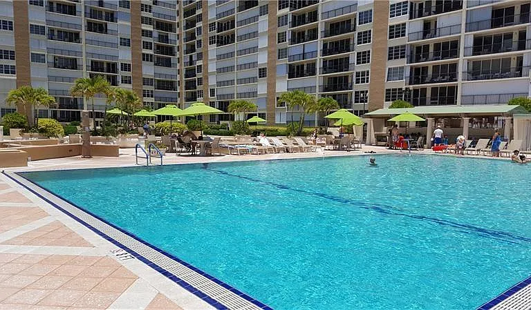 4280 Galt Ocean Dr #2C — Photo 6