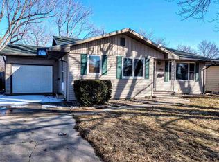 4003 F Ave, Kearney, NE 68847