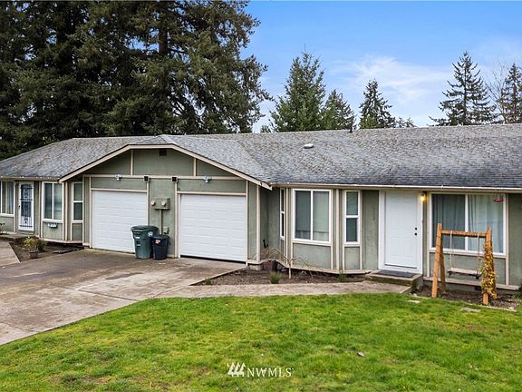 Each unit 948 Square feet