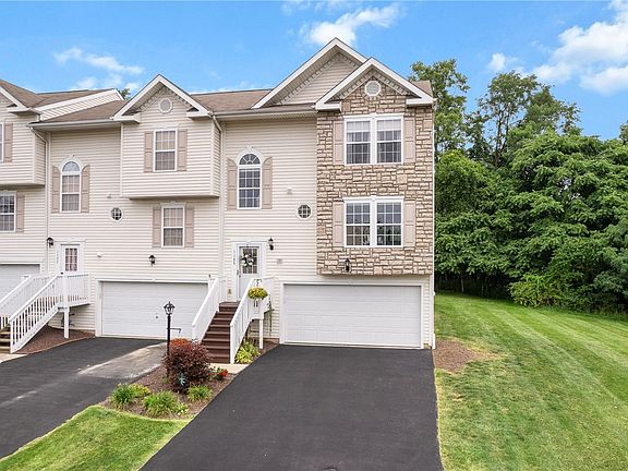 2nd image of 1125 Arrowhead Dr