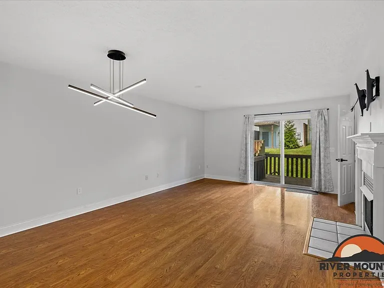 1140 Orange Leaf Ct NW — Photo 12