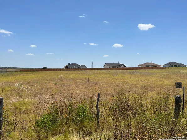 817 CR 319 LOT 1, La Vernia, TX 78121