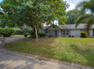 1675 20th Pl SW, Vero Beach, FL 32962