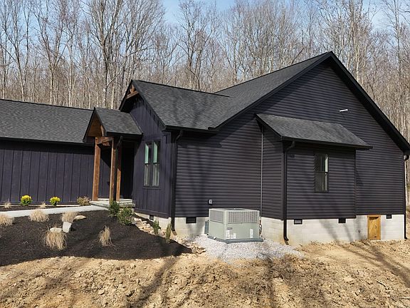 3rd image of 908 Evelyn Private Rd