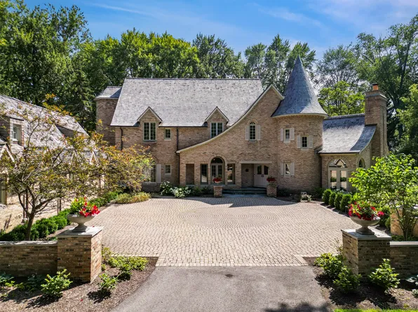 285 W Westminster, Lake Forest, IL 60045