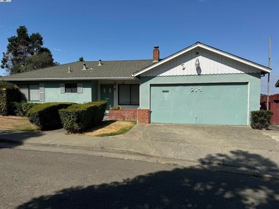 214 Navone St, Vallejo, CA, 94591