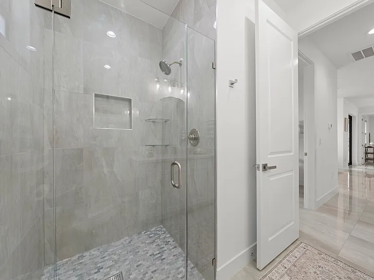 3319 Tropicana Pkwy W — Photo 25