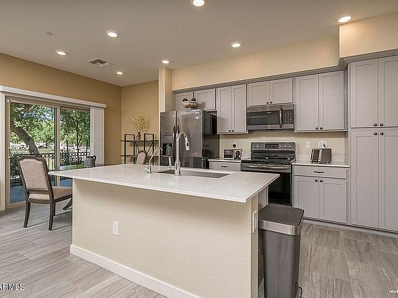 3rd image of 2740 S Equestrian Dr Unit 103