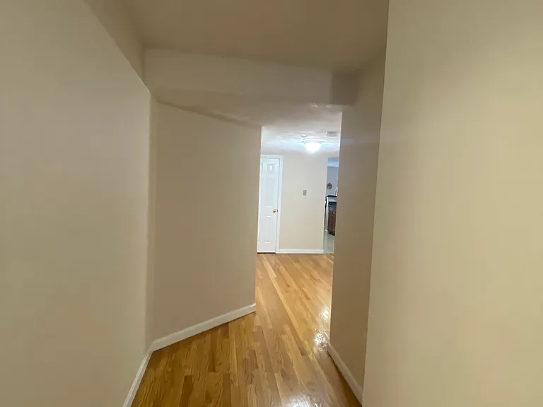 51 Pearl St #206 — Photo 4