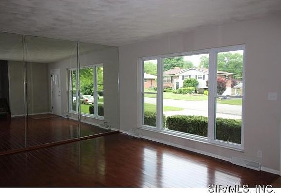 Living Room with Hardwood Floo