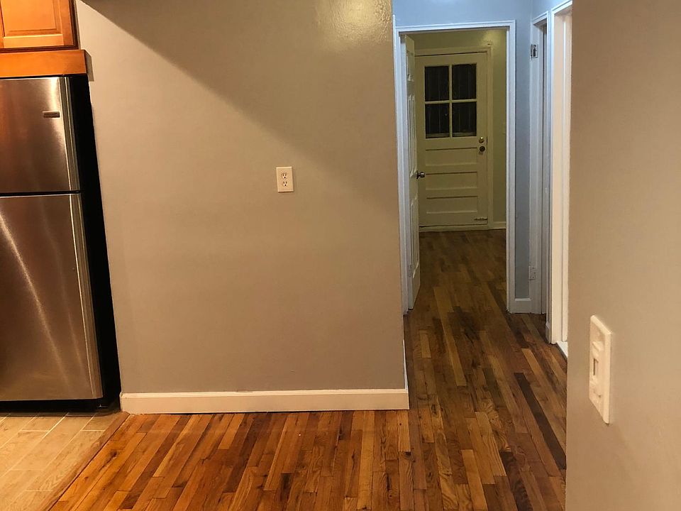 1st image of 3416 Kingsland Ave