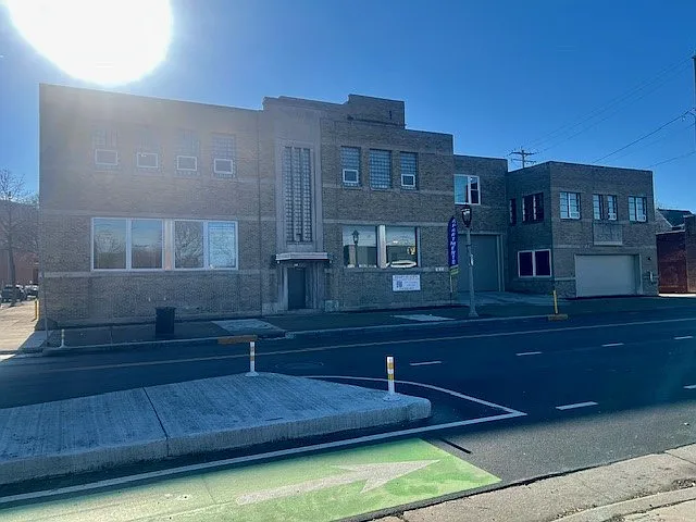 Sunset on North — Photo 17