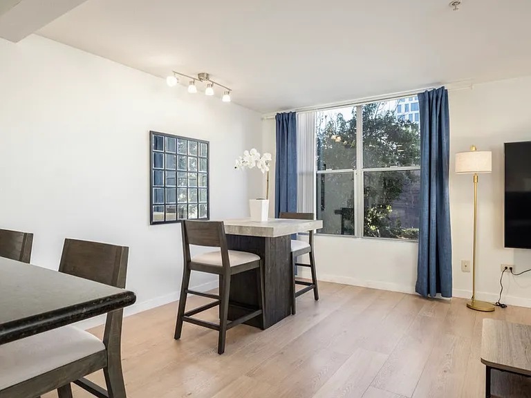 101 Market St #204 — Photo 3