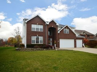 1310 Callaway Dr N, Shorewood, IL 60404