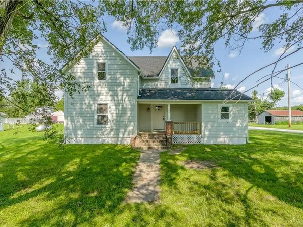 500 Petree Ave, Braymer, MO 64624