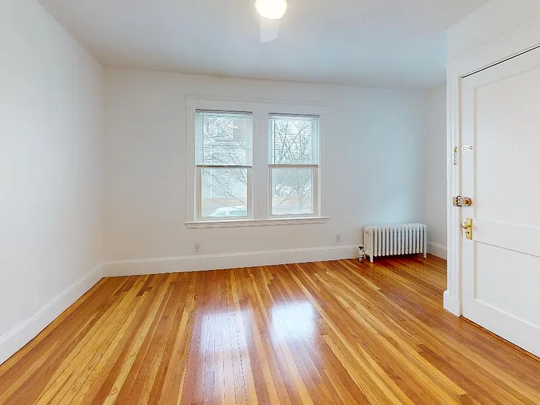 58 Wilbur St #1 — Photo 8