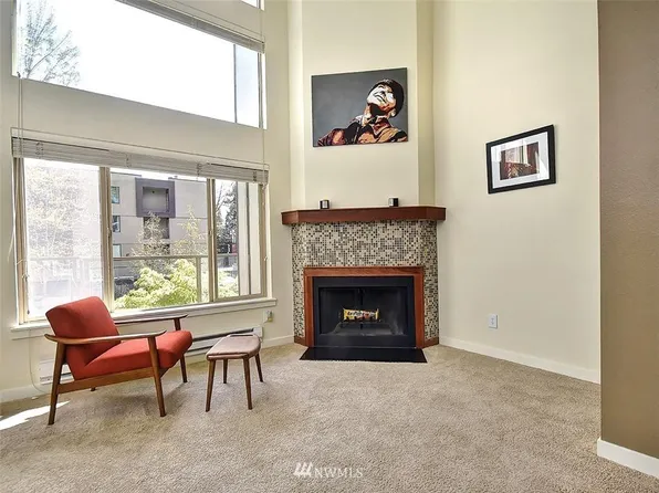 7309 Sand Point Way NE, Seattle, WA 98115