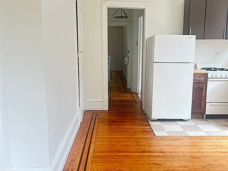 1808 W Tioga St — Photo 1
