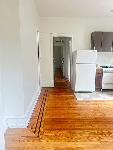 1808 W Tioga St Photo 1