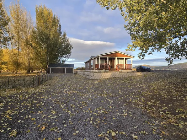 32158 Modoc Point Rd, Chiloquin, OR 97624