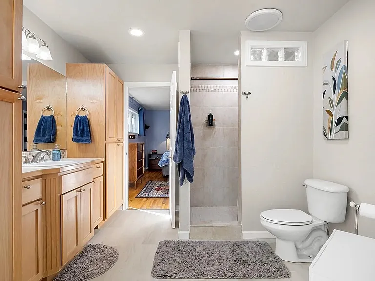 1415 W Borden Rd — Photo 10