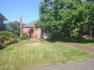 3043 29th Ave W, Seattle, WA 98199