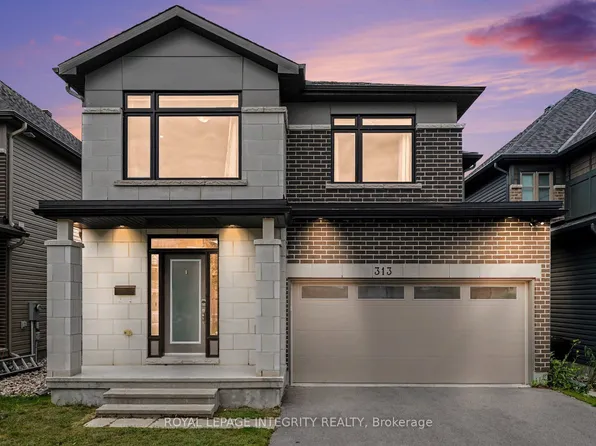 313 Chamomile Way, Ottawa, ON K1T 0X1