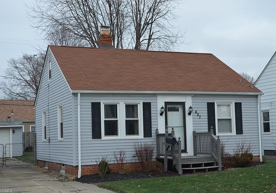 1st image of 407 E 326th St
