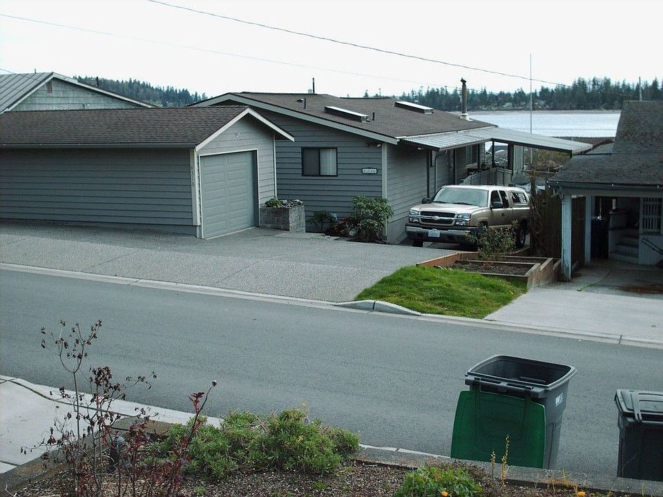 1st image of 4316 77th Pl NW