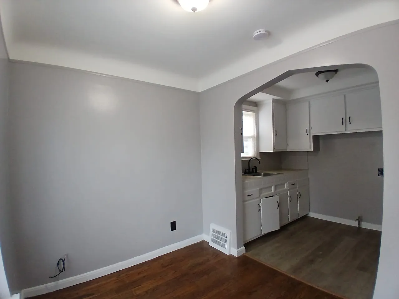 17185 Stahelin Ave #1 photo 1