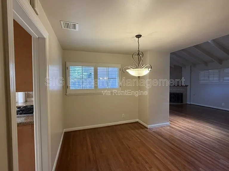 3040 Orange Ave — Photo 5