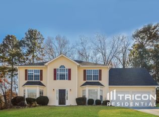 2286 Harmony Lakes Cir, Lithonia, GA 30058